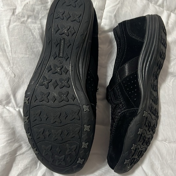 Skechers slip on - Picture 4 of 4